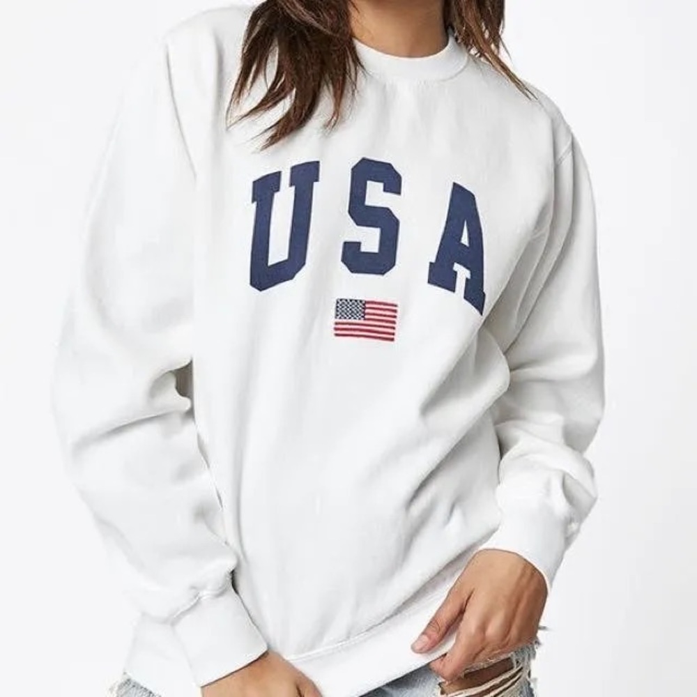 Brandy Melville USA Crewneck